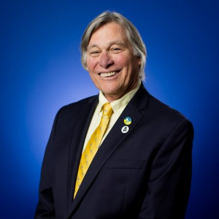 Dr. Gerard Hoefling Headshot