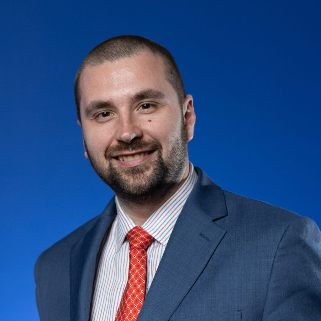 Eric Johnson Headshot