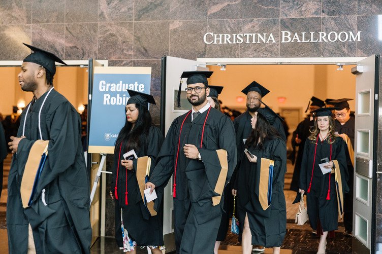 job market for a person with graduate degree in finance